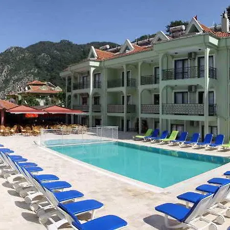 Can Apartments * Turunc